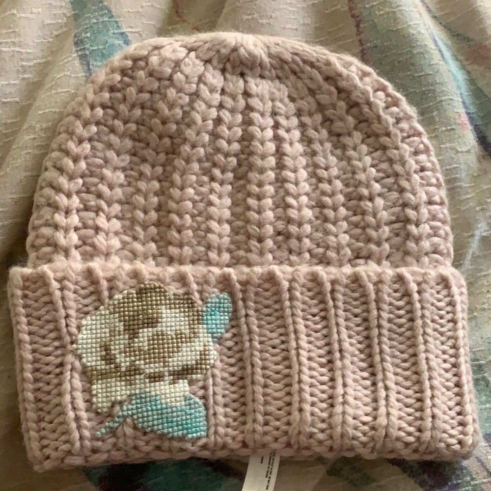 FreePeople Wool  Rosy Embroidered  Hat/Beanie